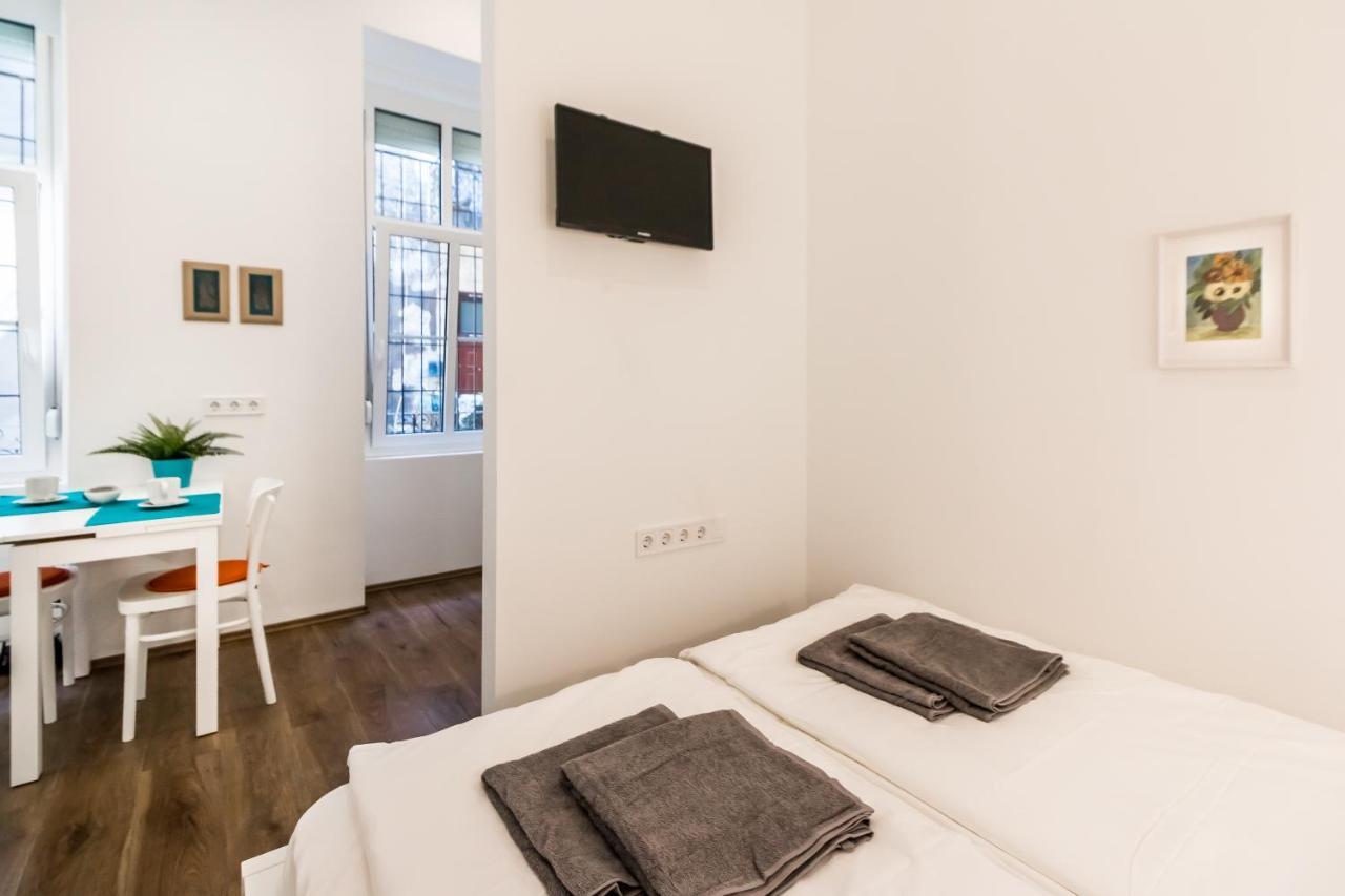 בודפשט Cosy Studios In The Heart Of The City מראה חיצוני תמונה