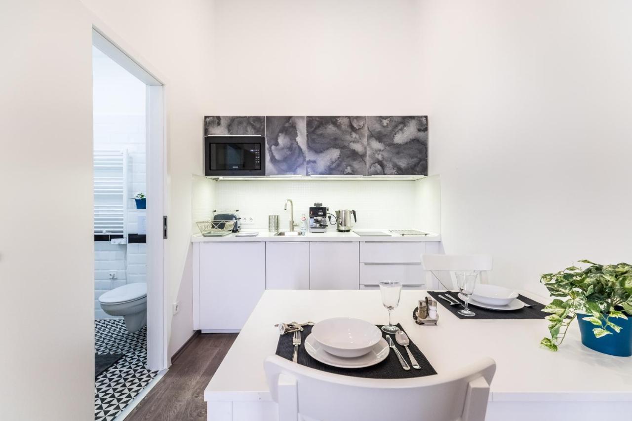 בודפשט Cosy Studios In The Heart Of The City מראה חיצוני תמונה